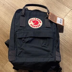 NWT FJALLRAVEN KANKEN mini backpack